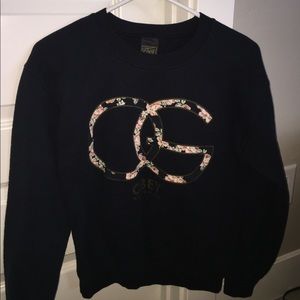 ✨🌸OBEY floral sweatshirt🌸✨